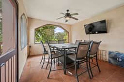 Waterside Villa-2BL 