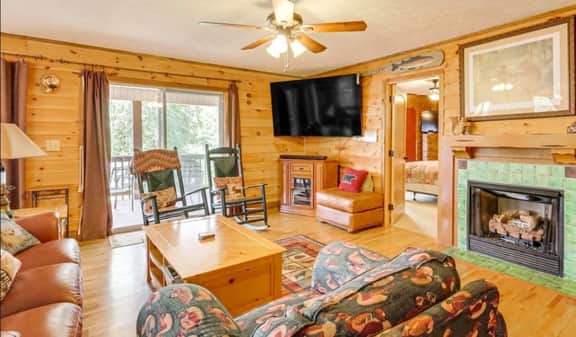 Cozy Lake Lodge